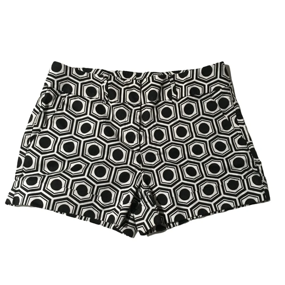 New York and Company Black and White Size 10 Sorts